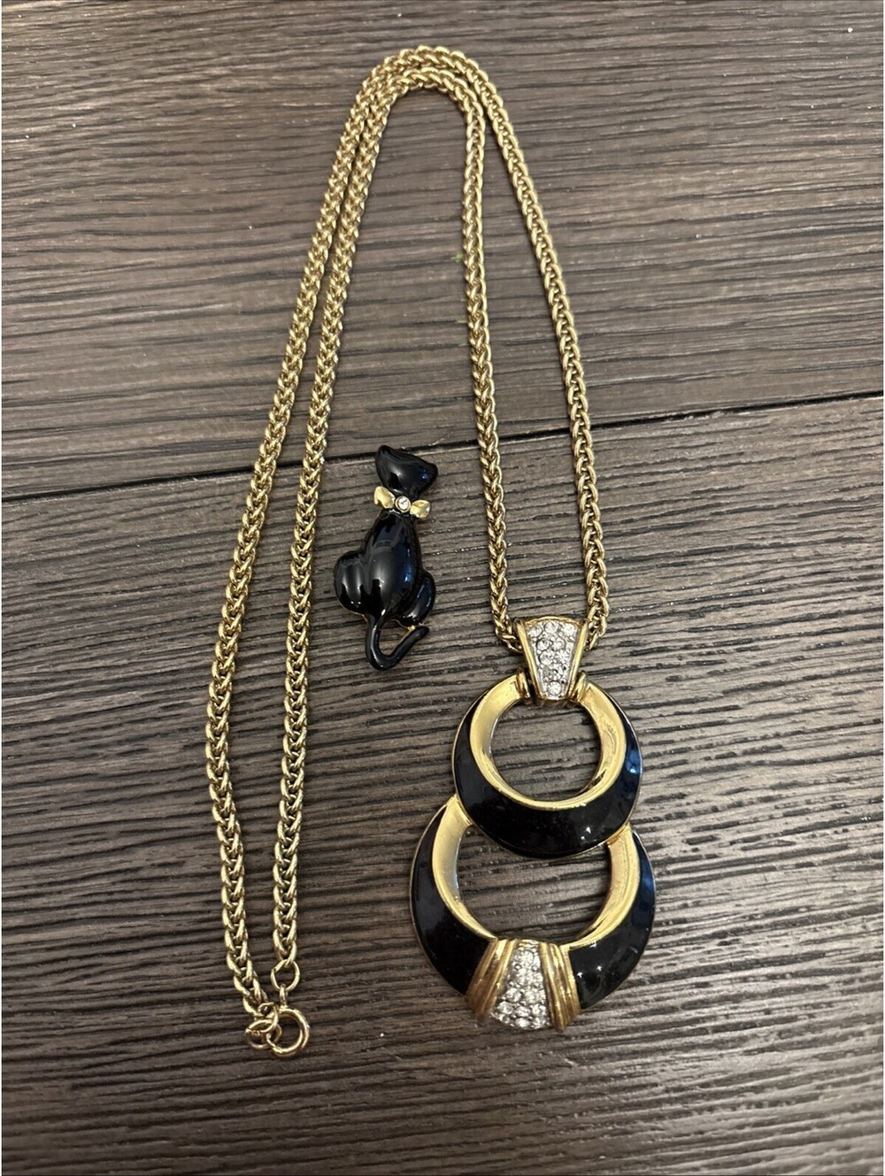 Beautiful  Black Enamel Trifari Necklace With Circles And Rhinestones Black Cat